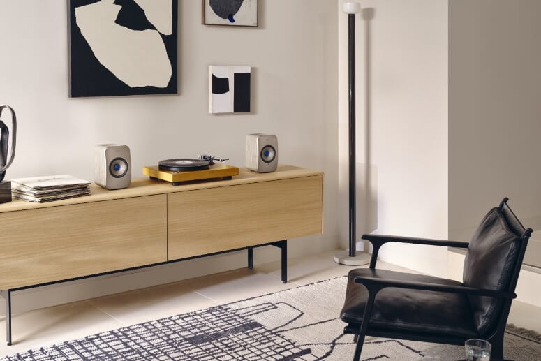 A new level of wireless streaming perfection with the KEF LSX IIs.