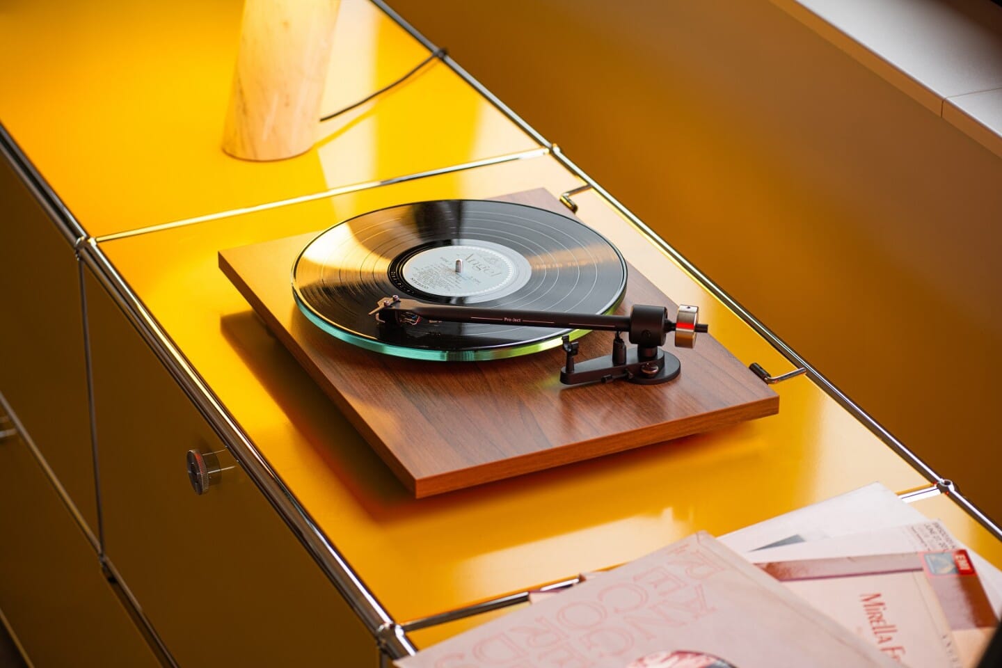 Pro-Ject T2