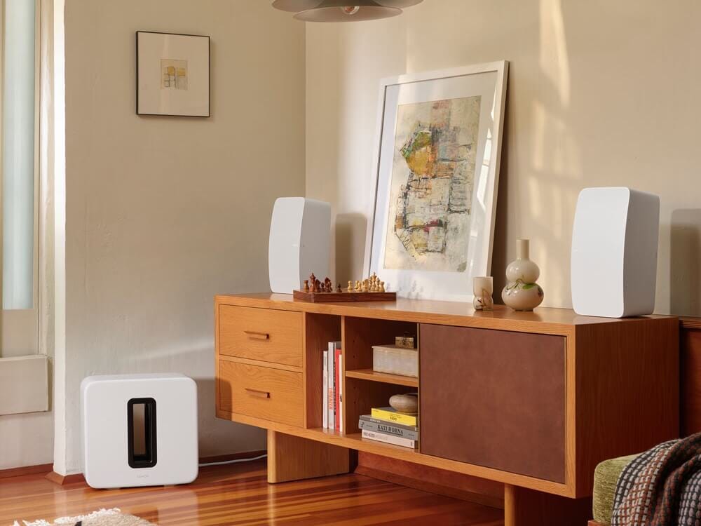 The powerful, stereo Sonos speaker with line-in for a dynamic, powerful listening experience