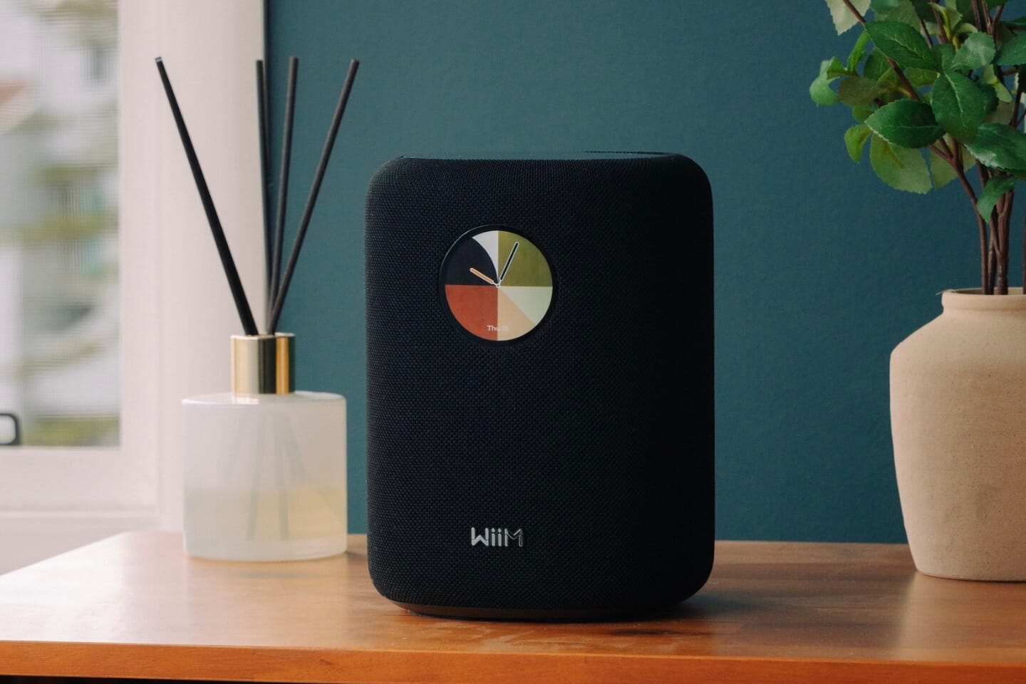 Sleek Form, Smart Function