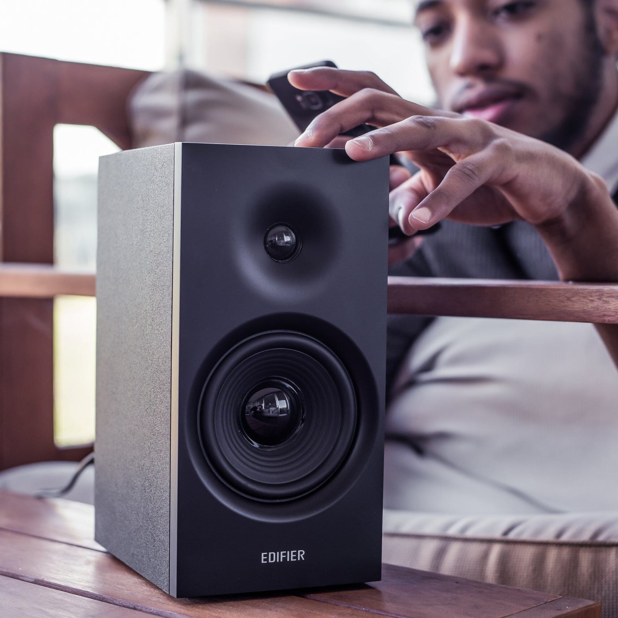 Edifier R1080BT | Active Speakers with Bluetooth | Smart Home Sounds