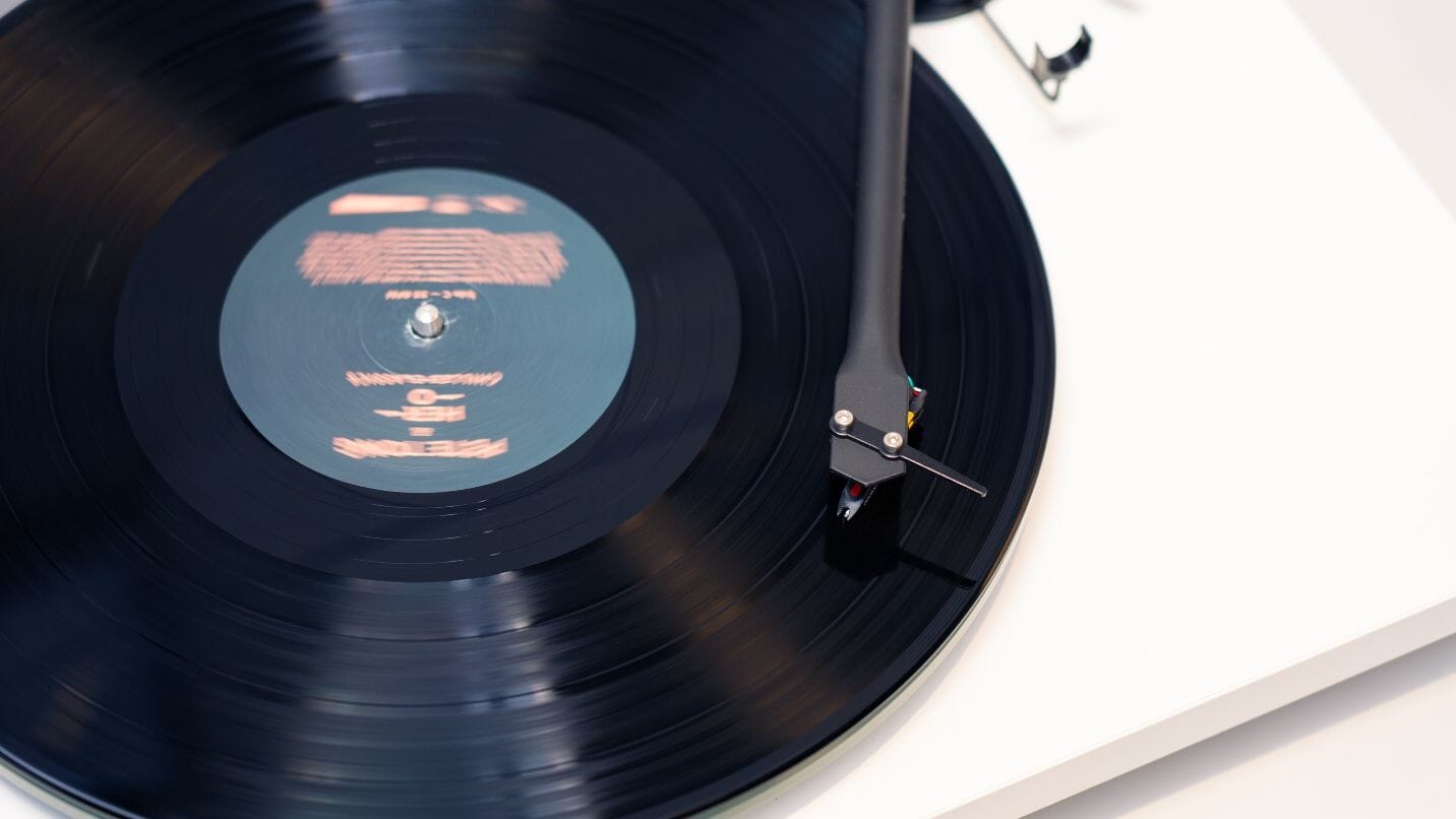 6 Common Turntable Setup Mistakes (and How to Avoid Them)