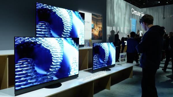 Panasonic Z95B First Look: OLED TV Reinvented?