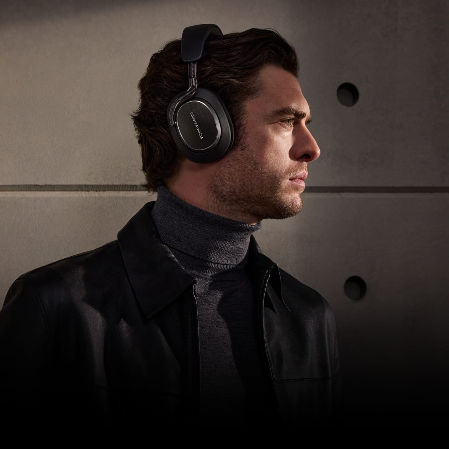 Browse all the latest products from big brands.