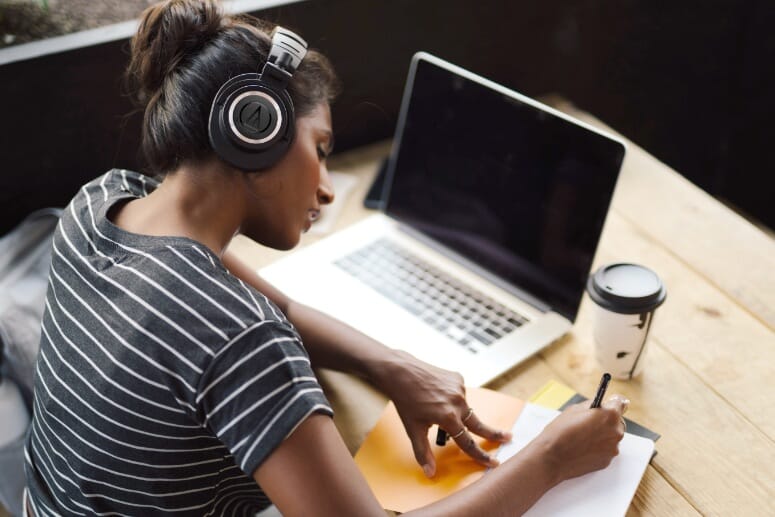 Enhanced Compatibility & Seamless Streaming