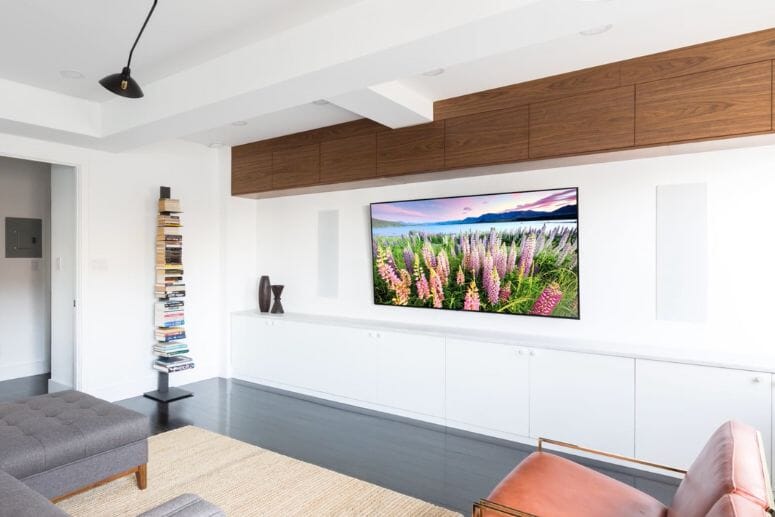 The Discreet Solution