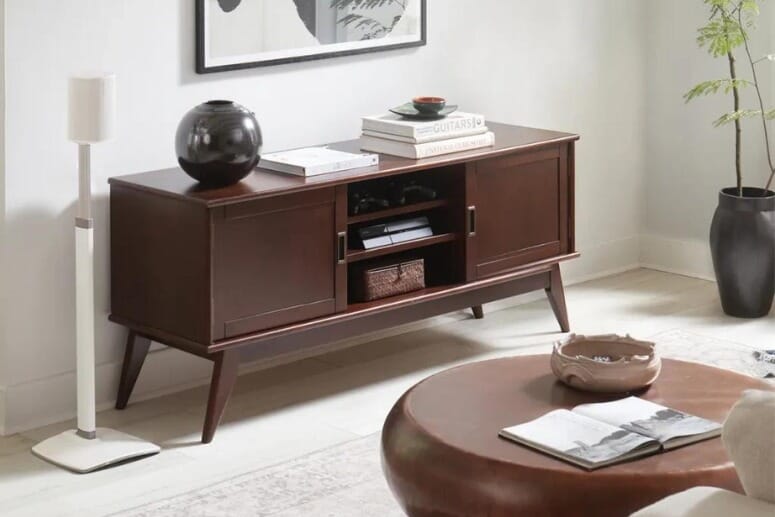 Seamless Cable-Free Aesthetic