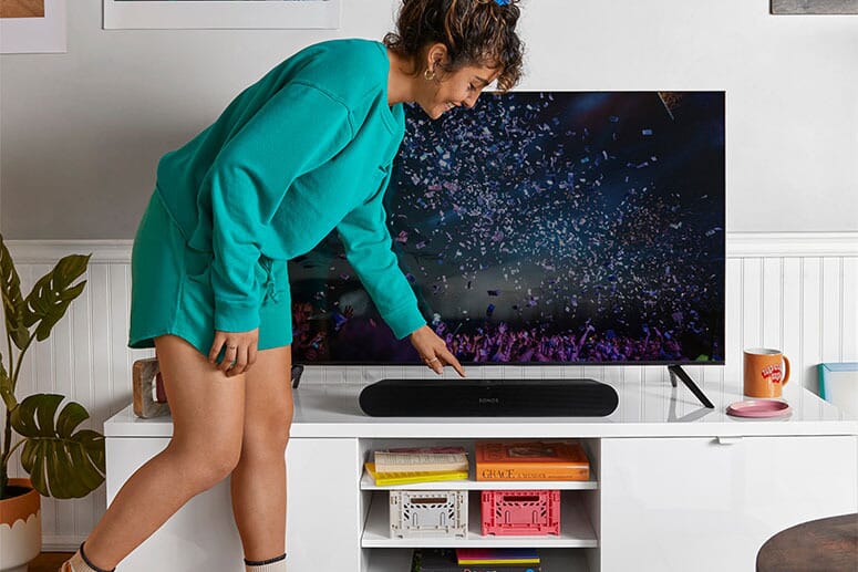 The mini Sonos Dolby Digital Soundbar perfect for a smaller room or to enhance vocal performance