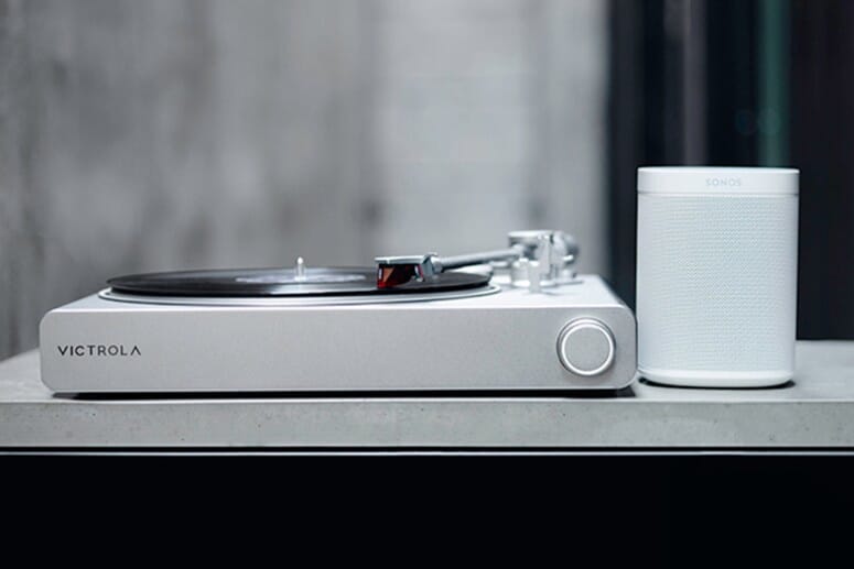 Victrola Stream Carbon Turntable