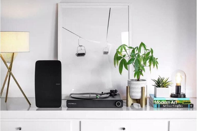 Victrola Stream Onyx Turntable