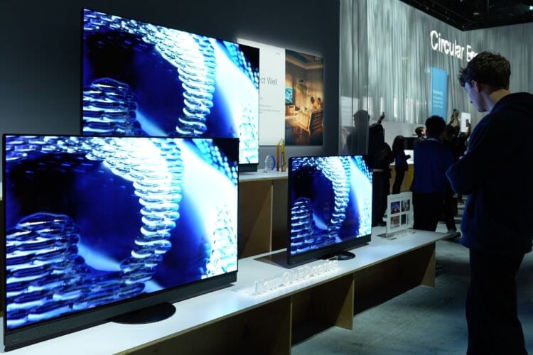 Panasonic Z95B First Look: OLED TV Reinvented?