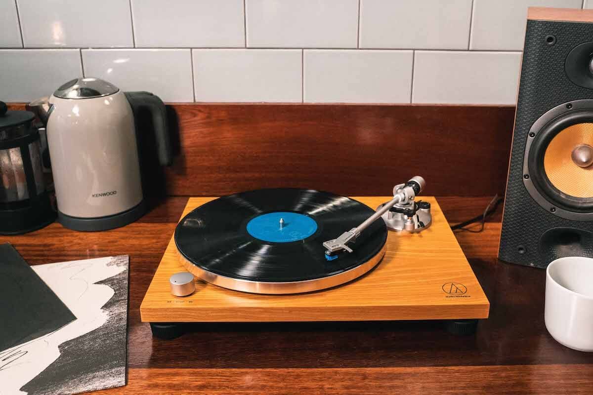 Audio-Technica LPW30TK Turntable