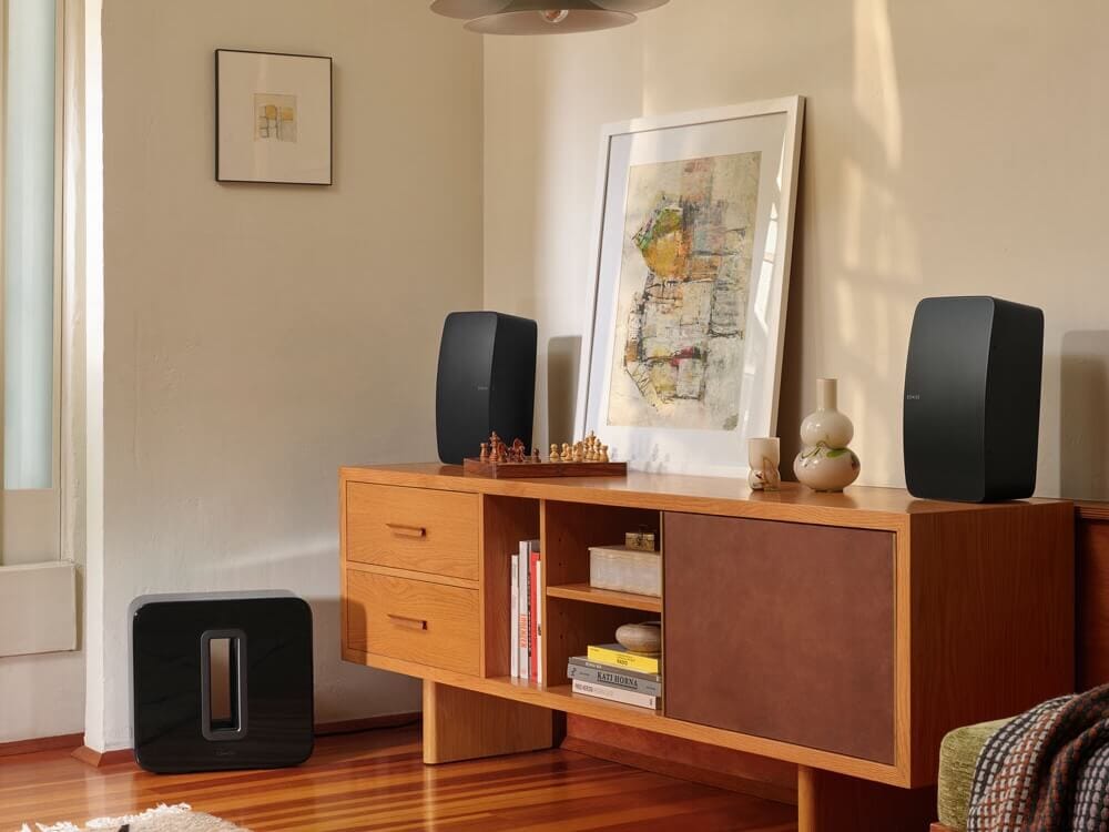 Apple AirPlay 2, Amazon Echo & Google Home Compatible